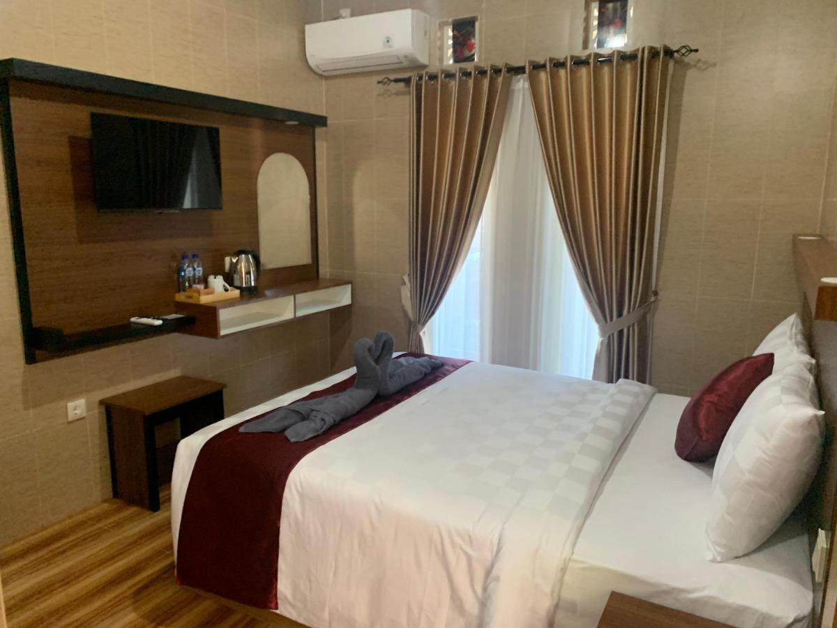 Tirtasuci House Otel Kuta Lombok Dış mekan fotoğraf