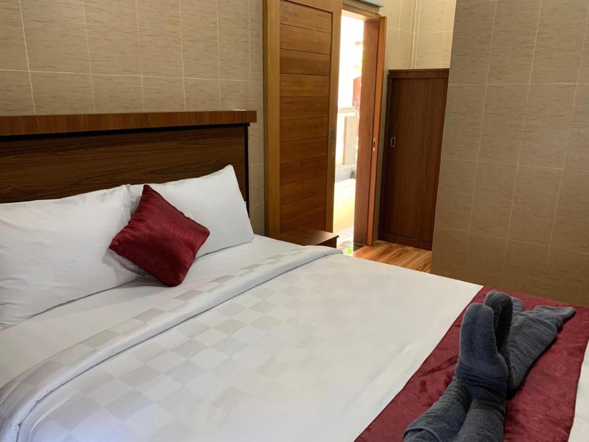 Tirtasuci House Otel Kuta Lombok Dış mekan fotoğraf